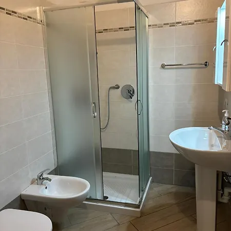 בית הארחה Valentina 3*