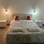 Konukevi Valentina 3*