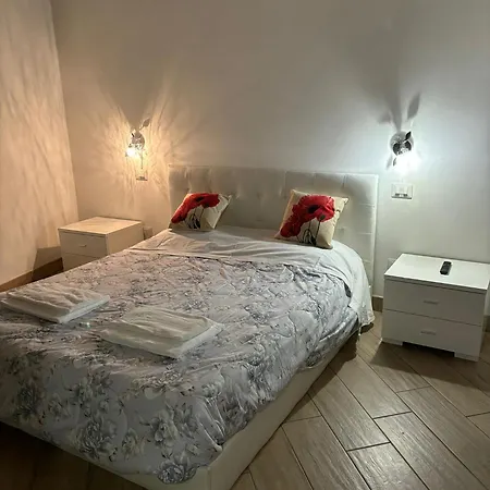 Valentina 3*